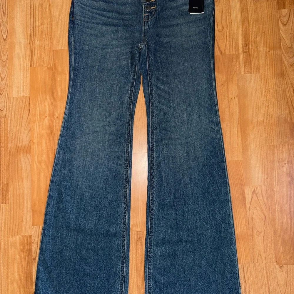 Ralph Lauren Women Size 0 Petite High Rise Flare Denim Jeans Expossed Button New - Picture 6 of 16